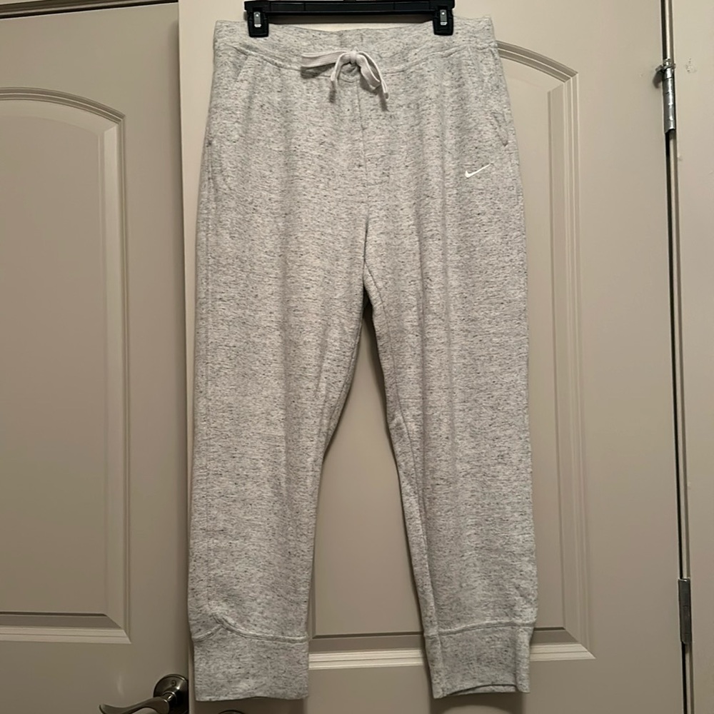 Nike Joggers. NWOT!
